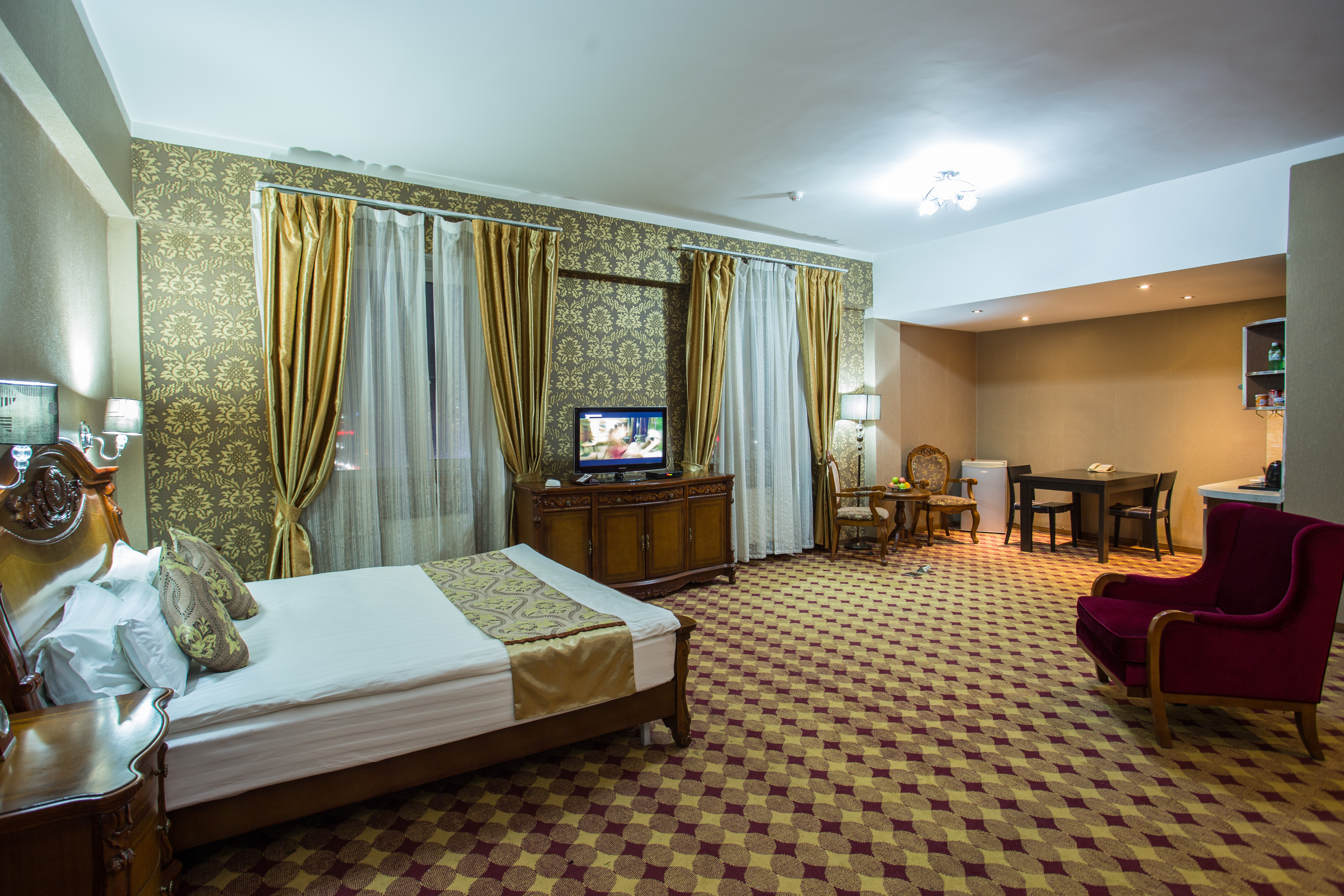UB CITY hotel 2